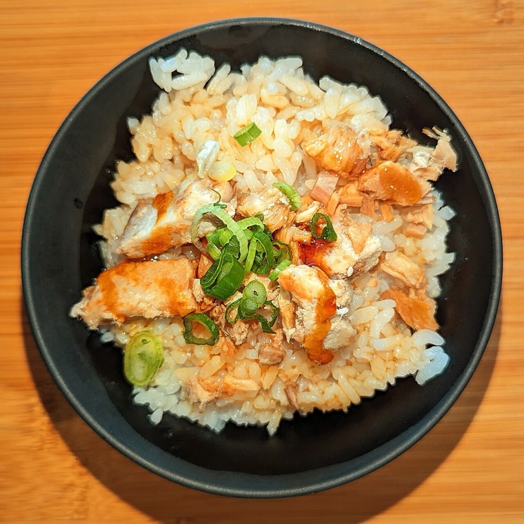 炙りチャーシュー丼
